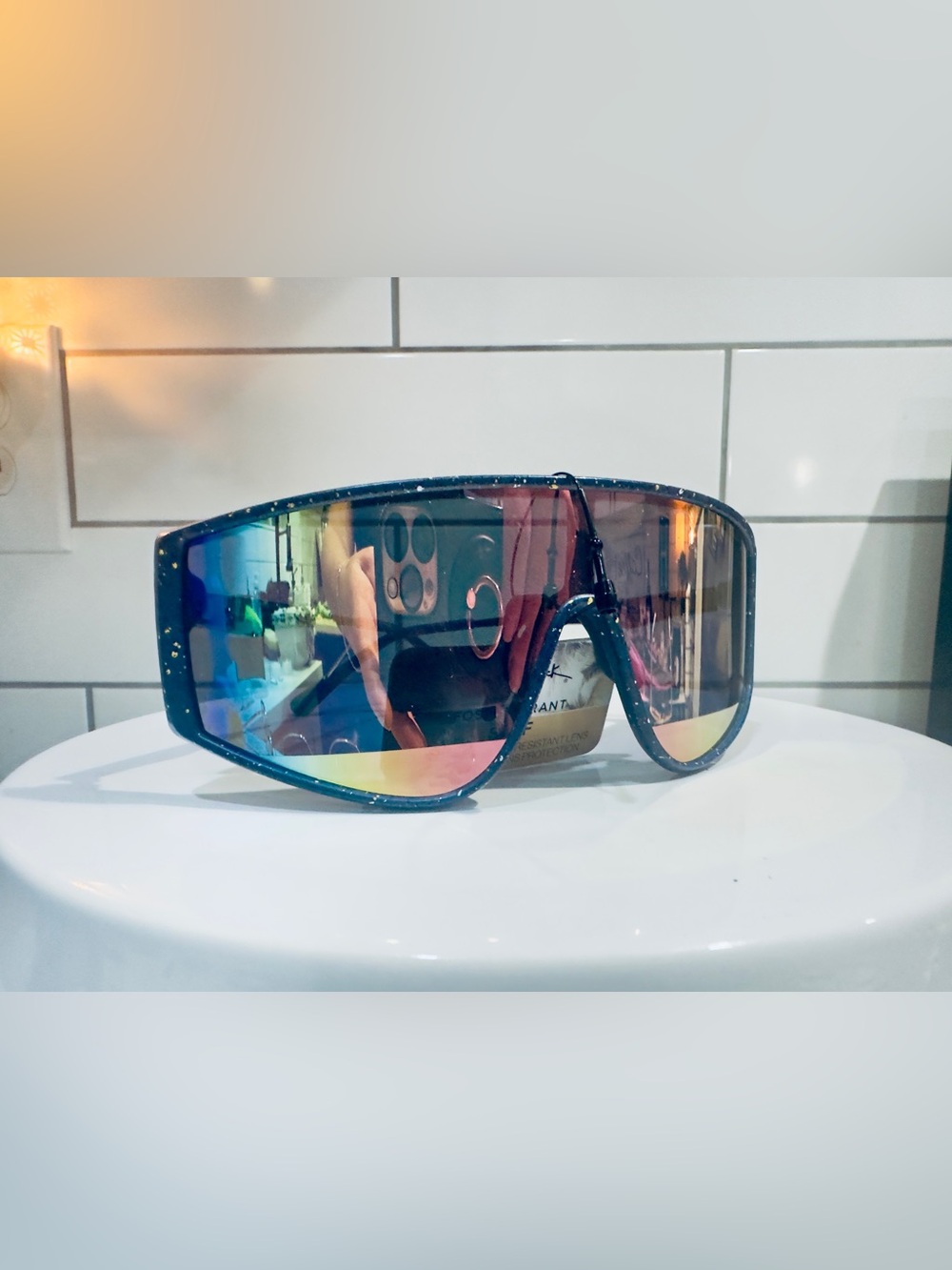 Foster Grant Surf, Ski and Snow- Shield Sunglasses Navy Speckled Visor.